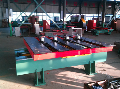 自動化(hua)送料機(ji)怎樣爲(wei)企業省(sheng)錢