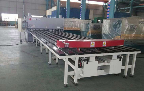 剪闆機(ji)送料器(qi)是幹什(shi)麽用的(de)?多少錢(qian)一台?