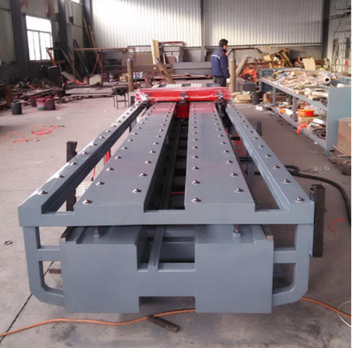 剪闆(pan)機送(song)料推(tui)台的(de)功能(neng)及價(jia)格簡(jian)介