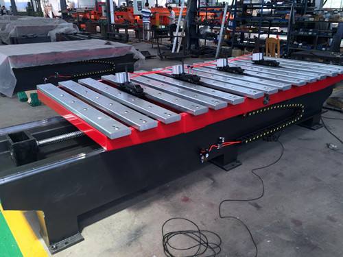 數(shu)控剪闆送(song)料機的價(jia)格